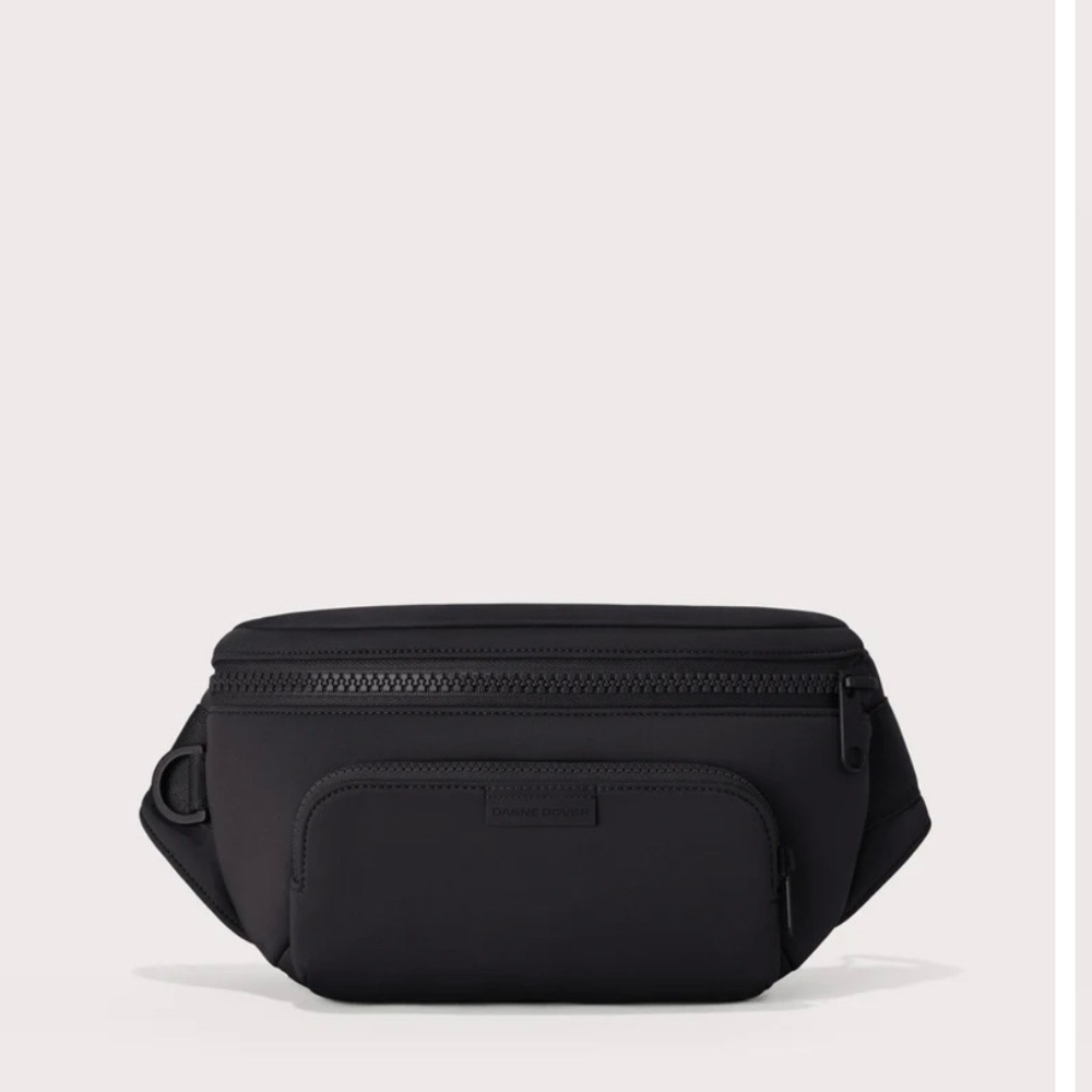 NWOT Dagne Dover JAX Large Fanny pack